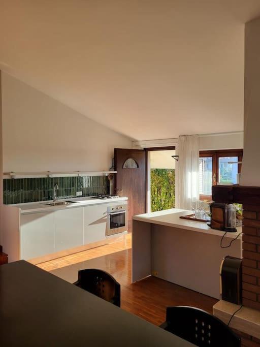 Sentirsi A Casa Appartement Chiampo Buitenkant foto